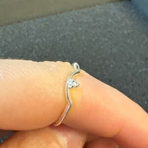 Elegant 925 Sterling Silver Ring with Crystal Accent, siizu